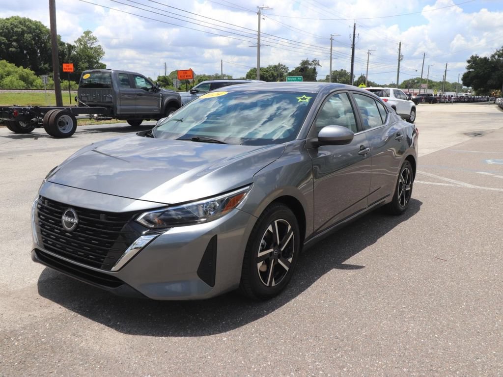 Used 2024 Nissan Sentra SV FWD image 3