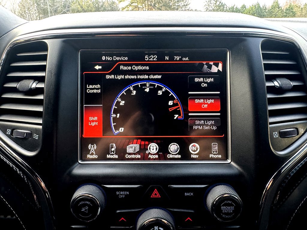 Used 2017 Jeep Grand Cherokee SRT image 16