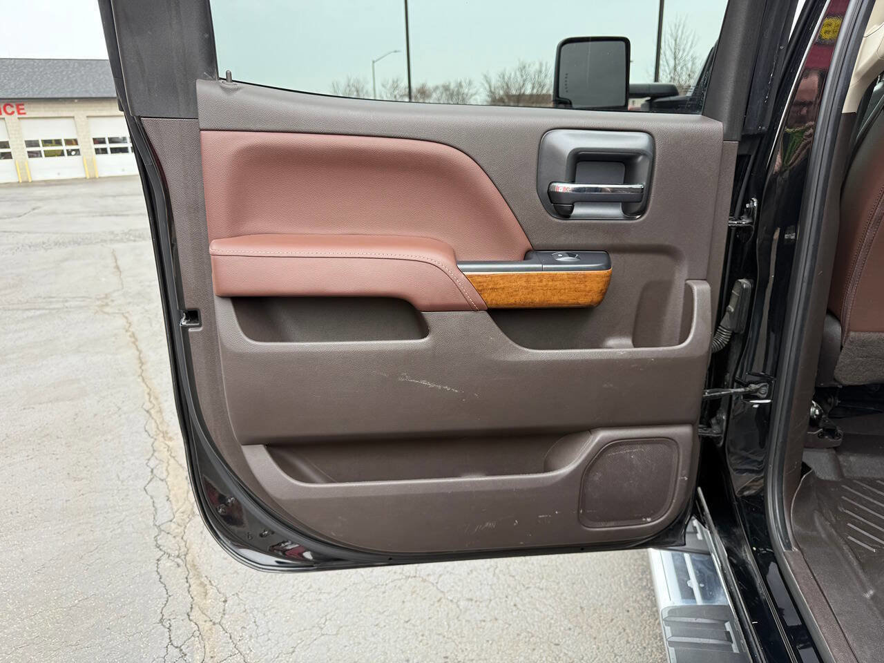 Used 2019 Chevrolet Silverado 2500 High Country w/ Duramax Plus Package image 23