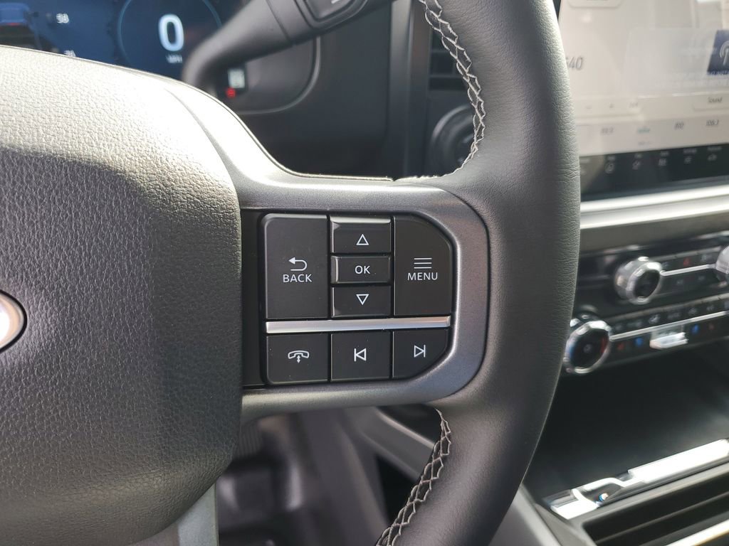 New 2026 Ford F350 4x4 Crew Cab Super Duty image 17