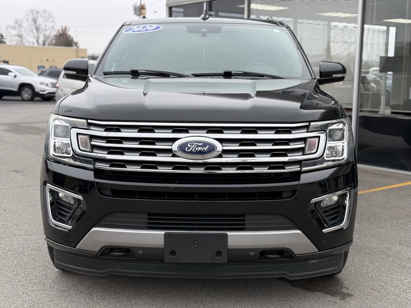 Used 2020 Ford Expedition Limited image 2