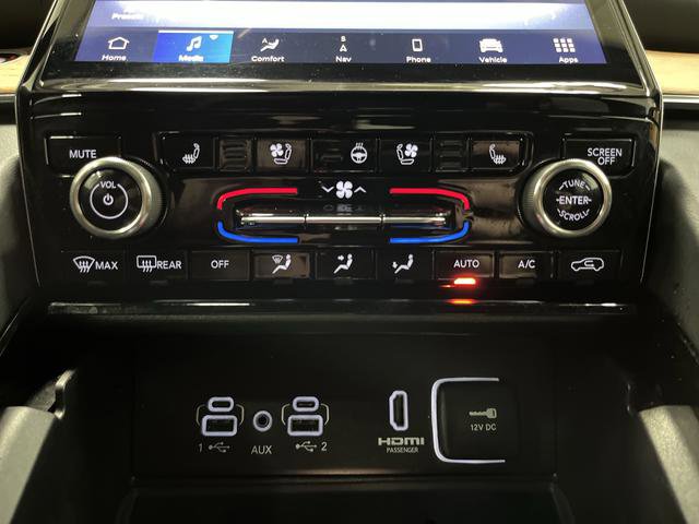 Used 2024 Jeep Grand Cherokee L Summit image 21