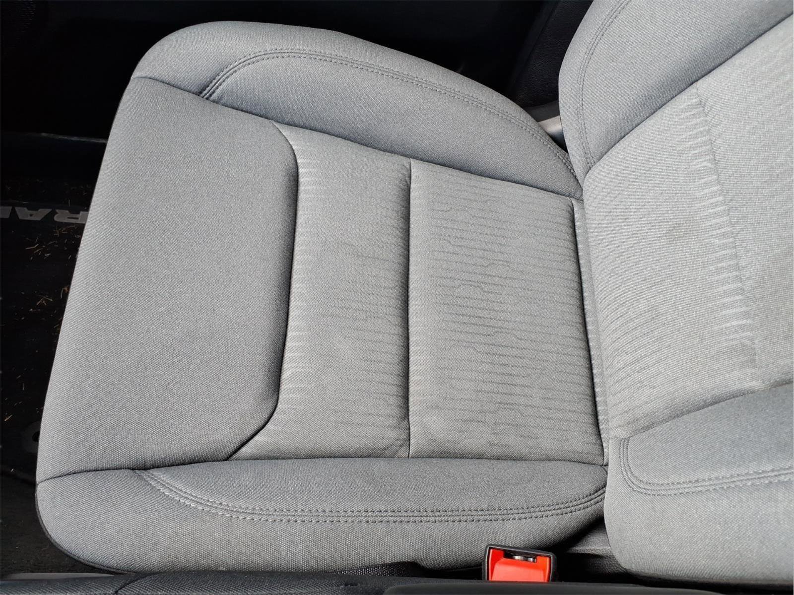 Used 2023 RAM 1500 Big Horn image 28