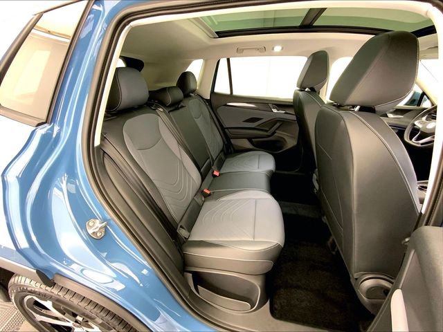 New 2026 Volkswagen Tiguan SE AWD/4WD image 10