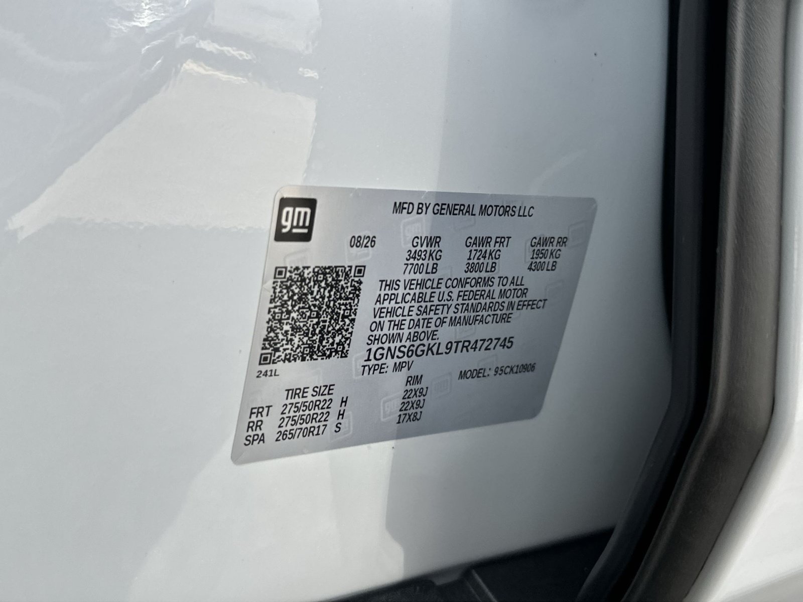 New 2026 Chevrolet Suburban High Country AWD/4WD image 30
