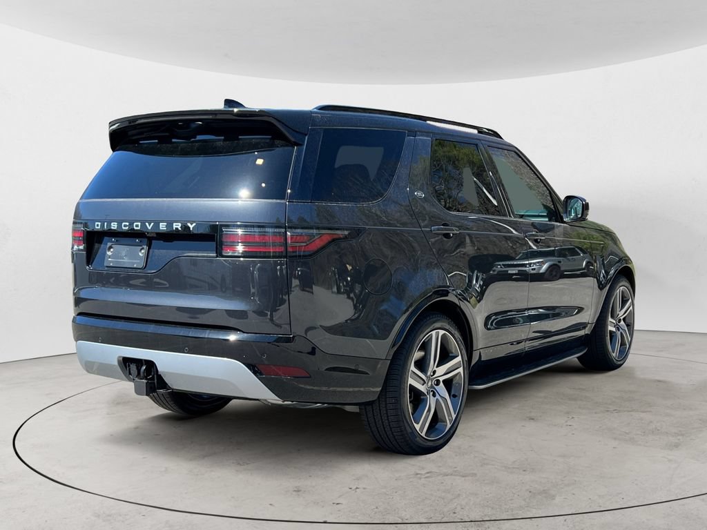 New 2025 Land Rover Discovery Metropolitan Edition AWD/4WD image 5