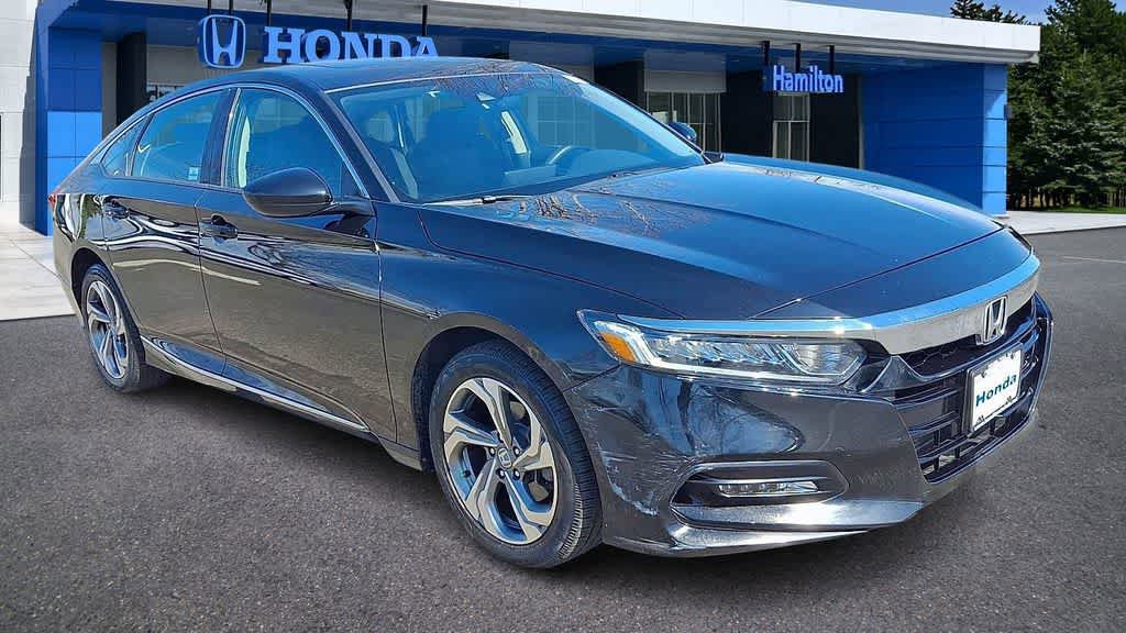Used 2018 Honda Accord EX image 2