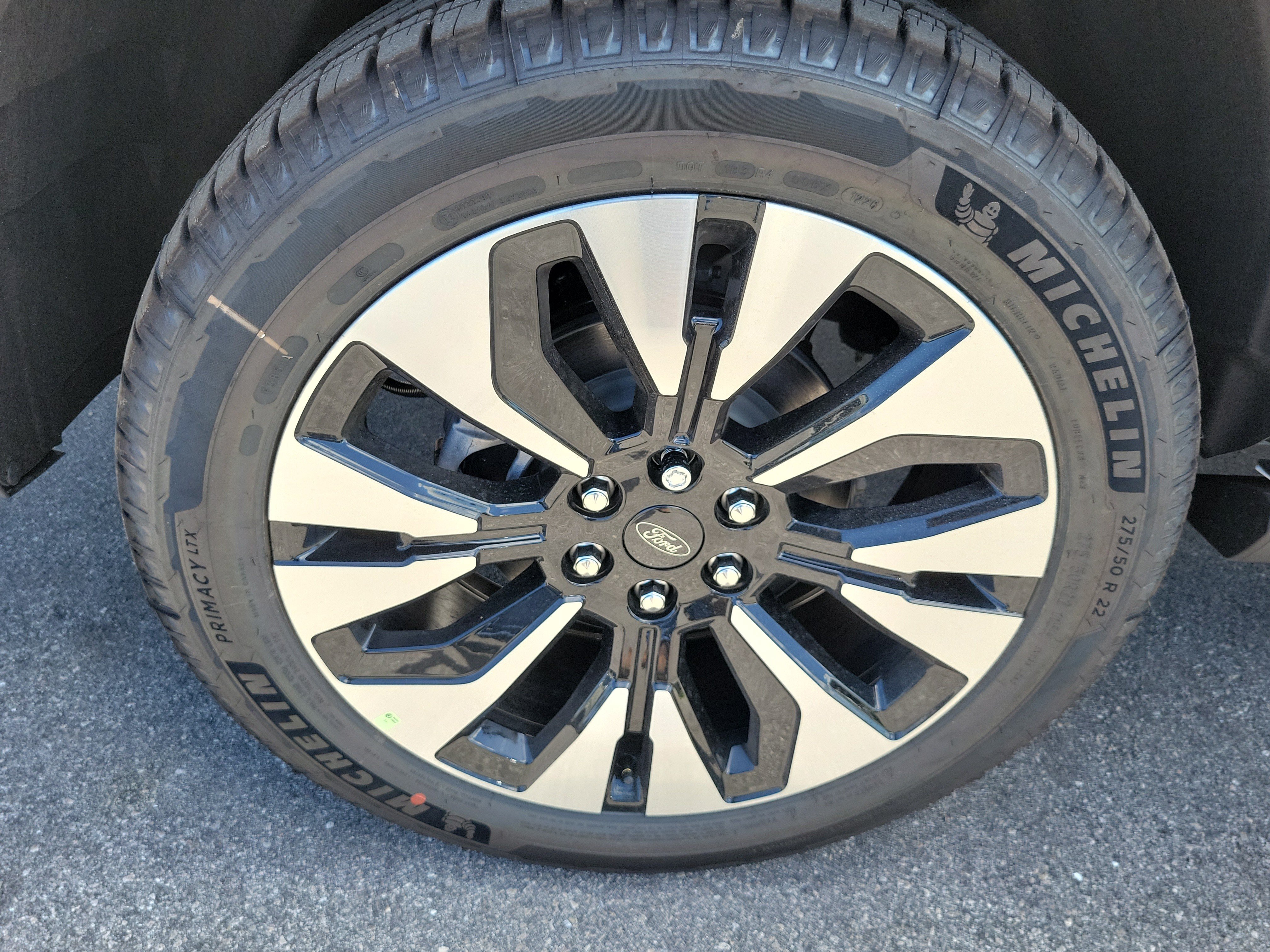 New 2026 Ford Expedition Max Platinum w/ Driver's Package AWD/4WD image 7