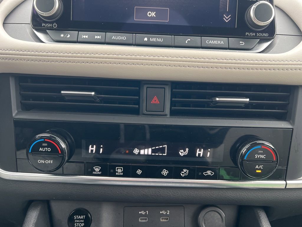 Used 2025 Nissan Rogue SV image 21