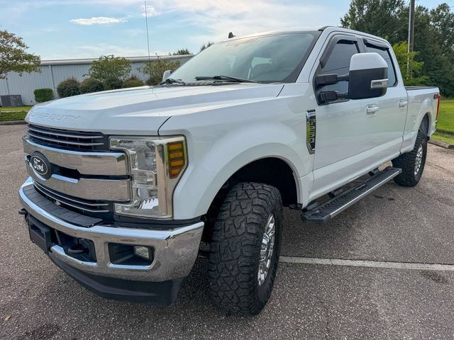 Used 2019 Ford F250 Lariat w/ Lariat Value Package AWD/4WD image 6