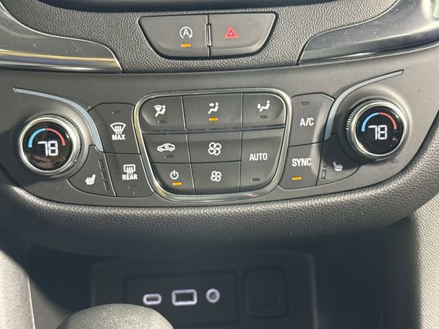 Used 2023 Chevrolet Equinox LT w/ Driver Convenience Package image 26