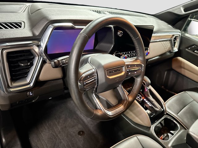 Used 2024 GMC Canyon Denali w/ LPO, Denali Black Edition AWD/4WD image 9