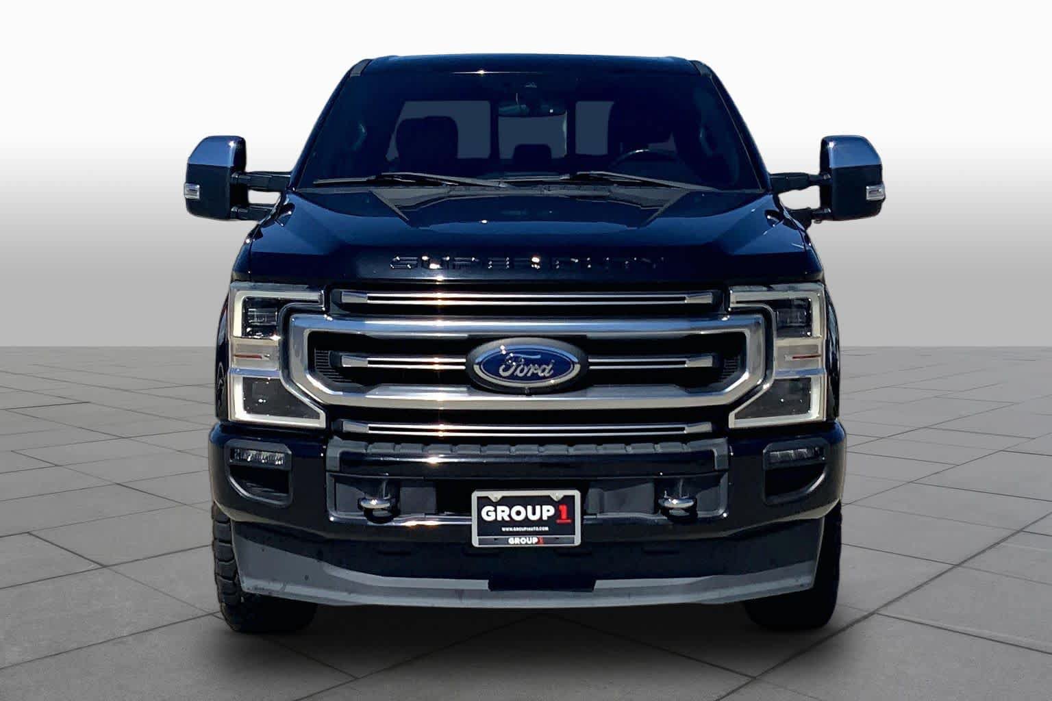 Used 2020 Ford F250 Platinum w/ FX4 Off-Road Package AWD/4WD image 4