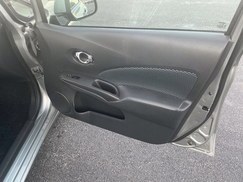 Used 2014 Nissan Versa Note SV w/ Sport Value Package FWD image 26