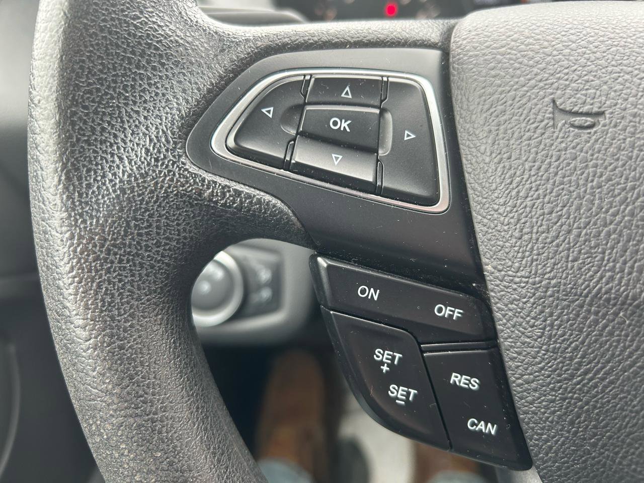Used 2018 Ford Escape SE image 18