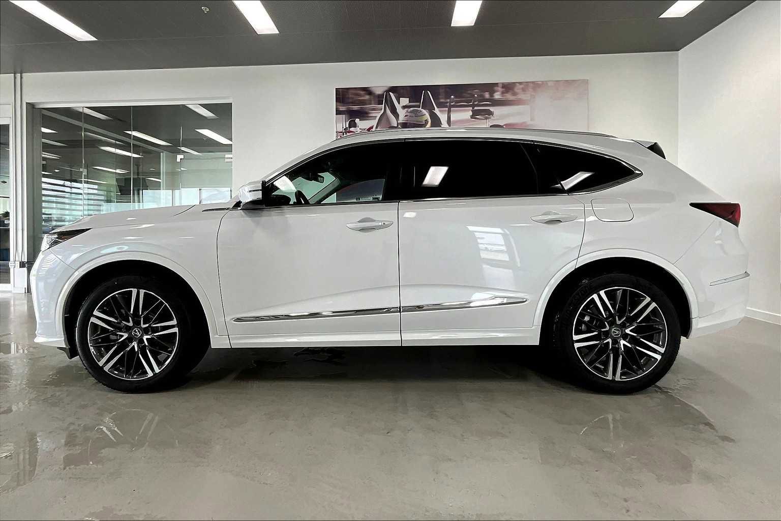 New 2026 Acura MDX SH-AWD w/ Advance Package image 3