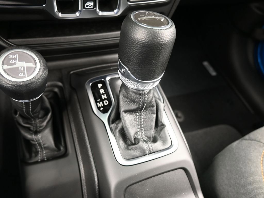 New 2026 Jeep Gladiator Sport AWD/4WD image 19