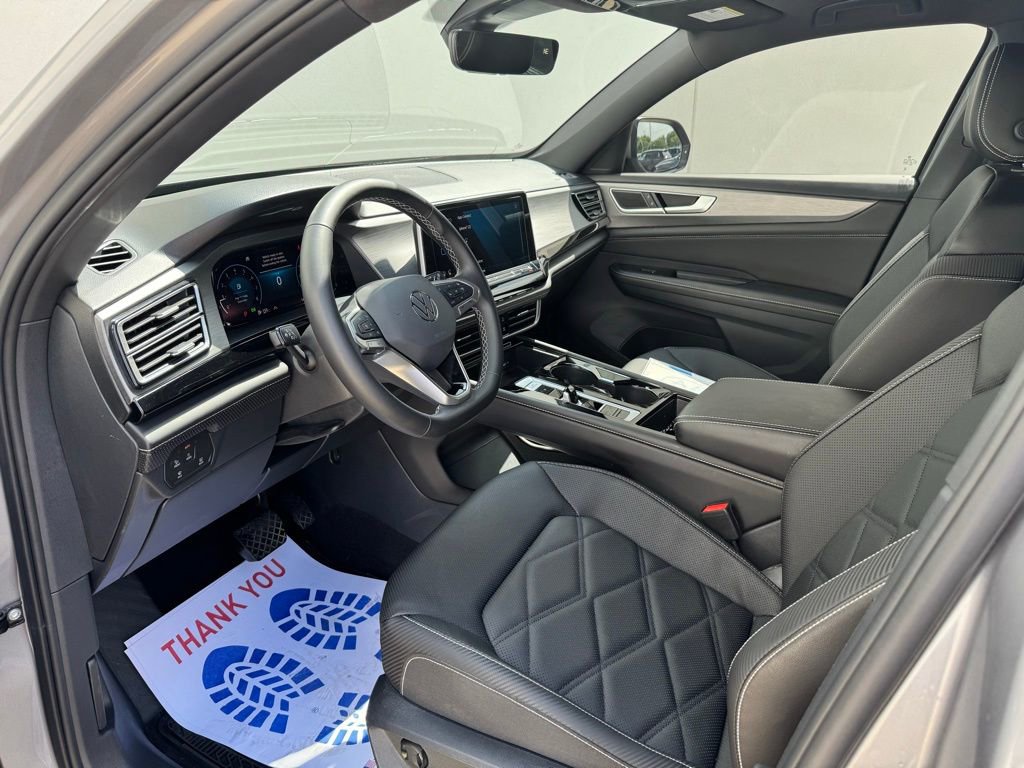 Used 2024 Volkswagen Atlas Cross Sport SE AWD/4WD image 11