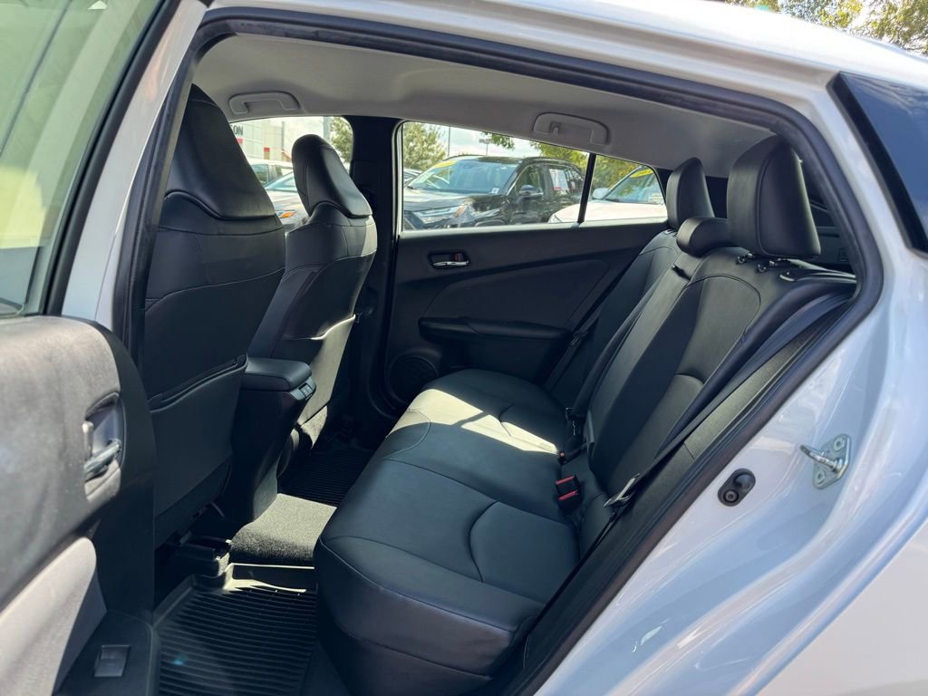 Certified 2022 Toyota Prius XLE image 14