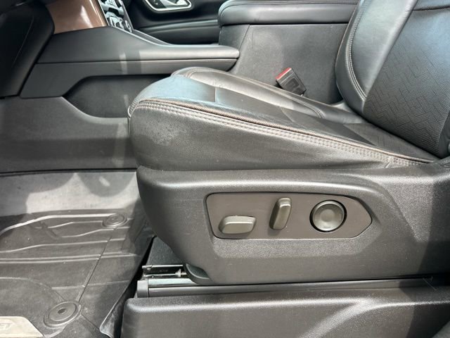 Used 2021 Chevrolet Suburban High Country AWD/4WD image 40