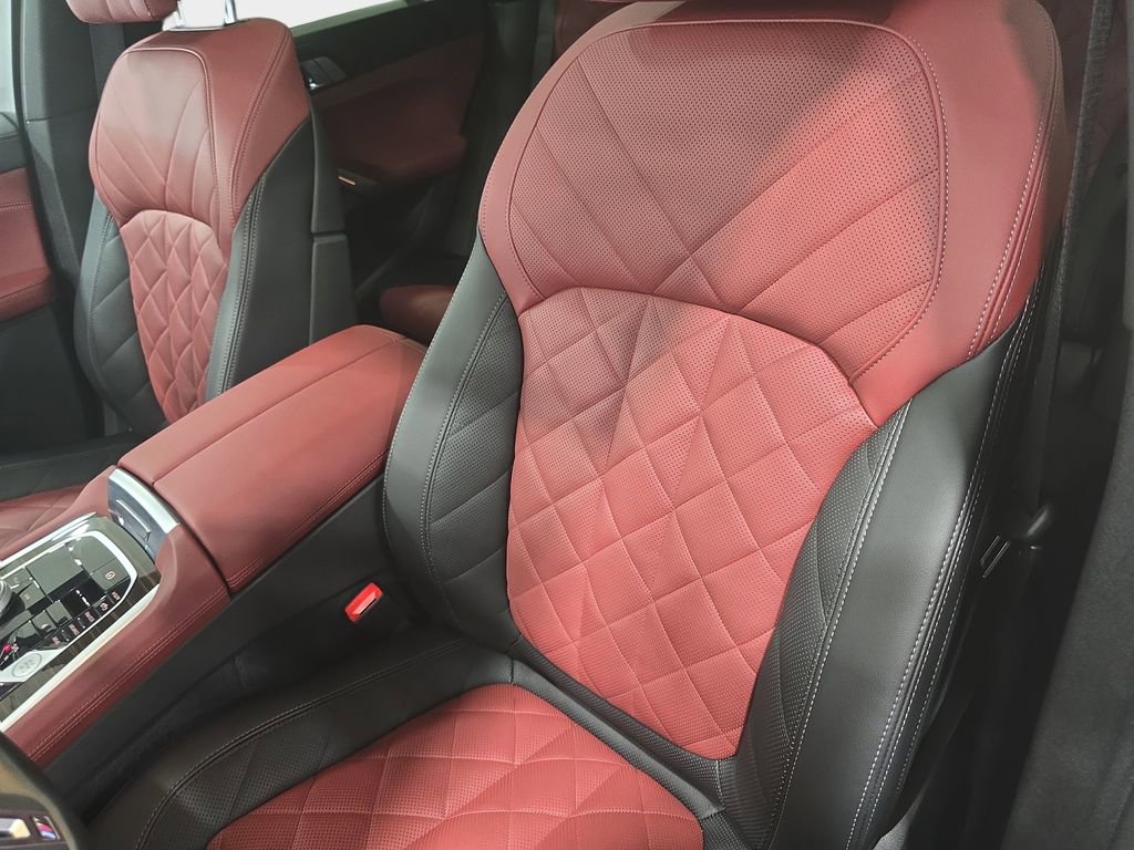 Used 2024 BMW X6 M60i image 23