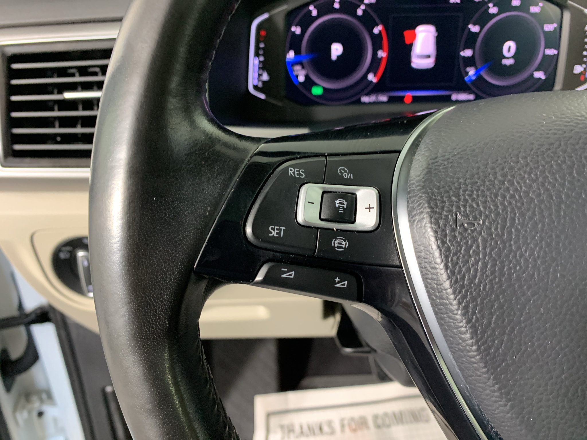 Used 2019 Volkswagen Atlas SEL Premium AWD/4WD image 18