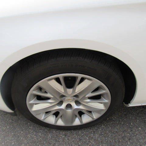 Certified 2018 Chevrolet Impala LS FWD image 5