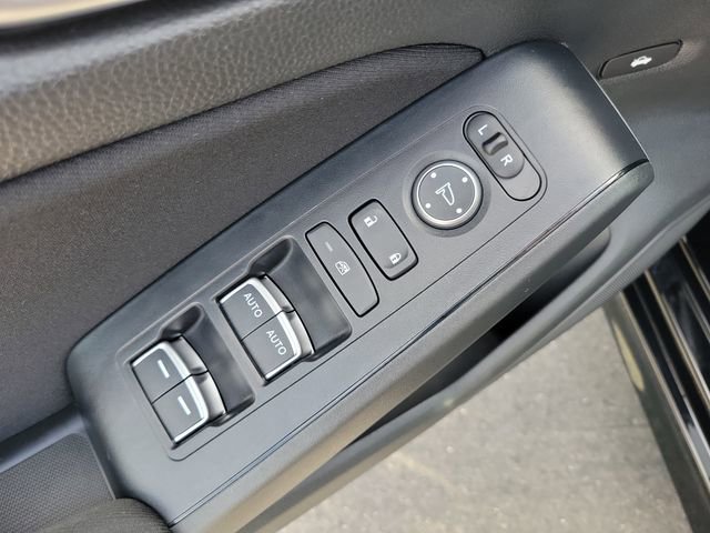 Certified 2024 Honda Civic Sport image 19