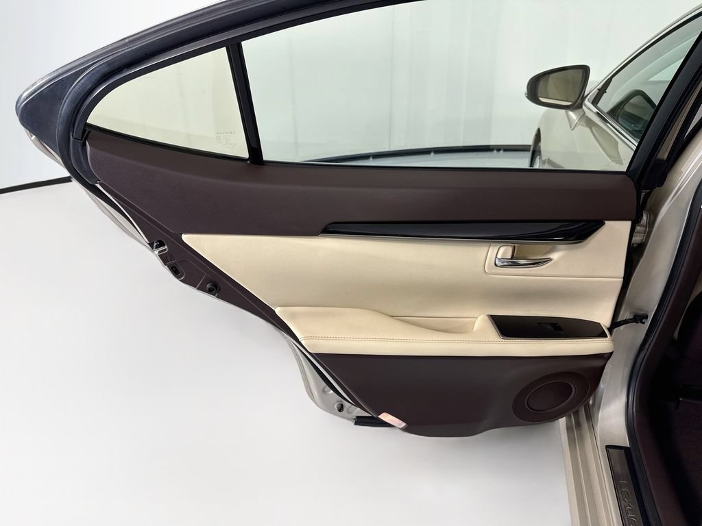 Used 2017 Lexus ES 350 w/ Accessory Package 2 FWD image 26
