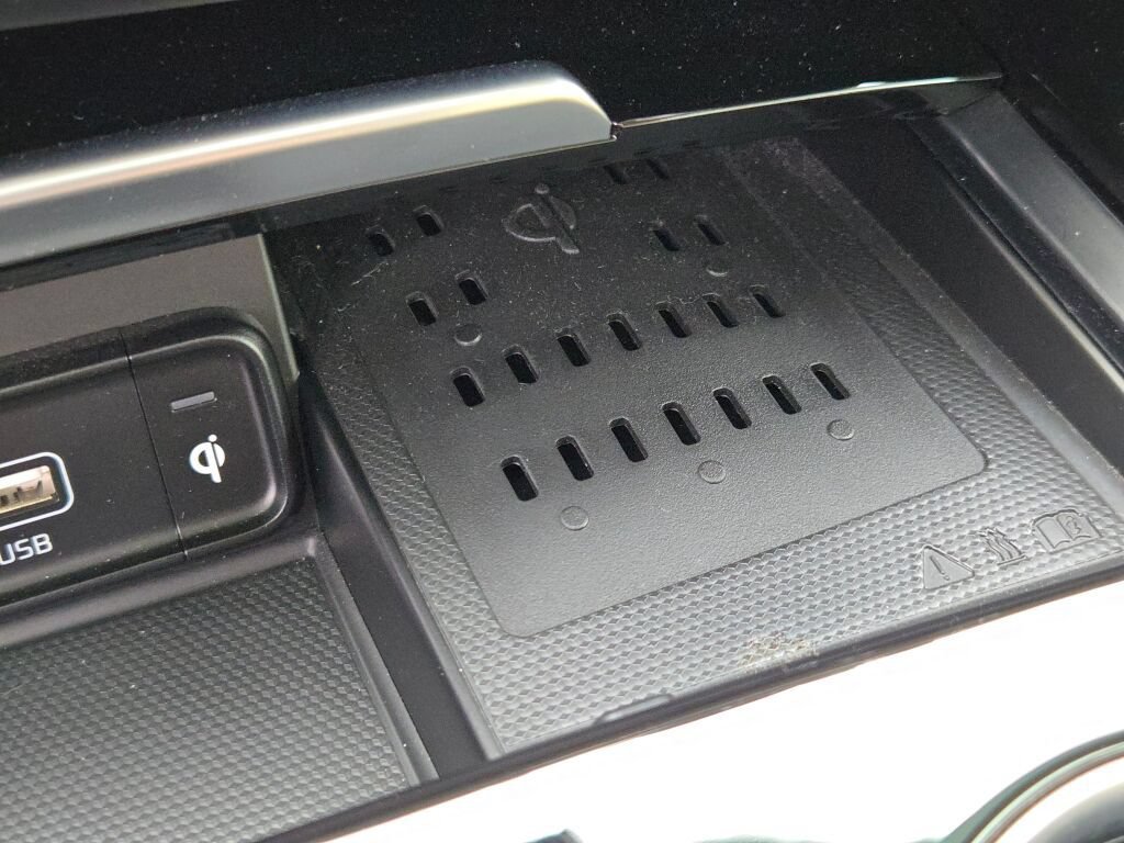 Used 2023 Kia Stinger GT-Line w/ Sun & Sound Package AWD/4WD image 33