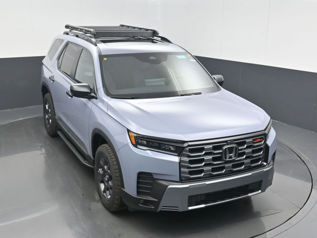 New 2026 Honda Pilot TrailSport image 3