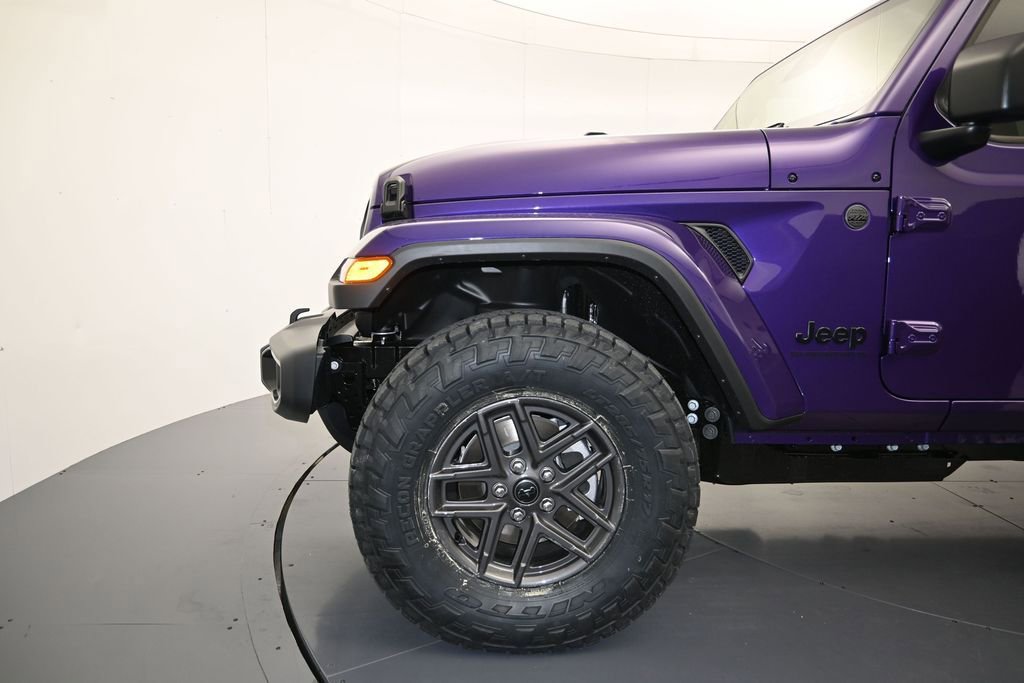 New 2026 Jeep Gladiator Sport AWD/4WD image 9