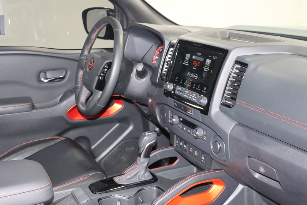 Used 2023 Nissan Frontier Pro-X w/ Pro-X Premium Package image 29