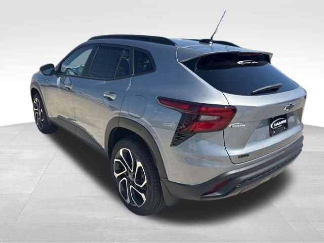 New 2026 Chevrolet Trax RS w/ Driver Confidence Package FWD image 7
