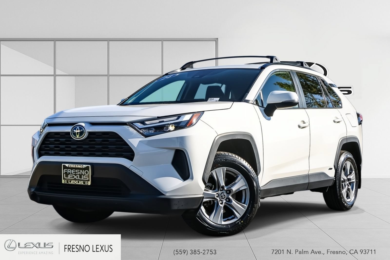 Used 2024 Toyota RAV4 LE AWD/4WD image 1