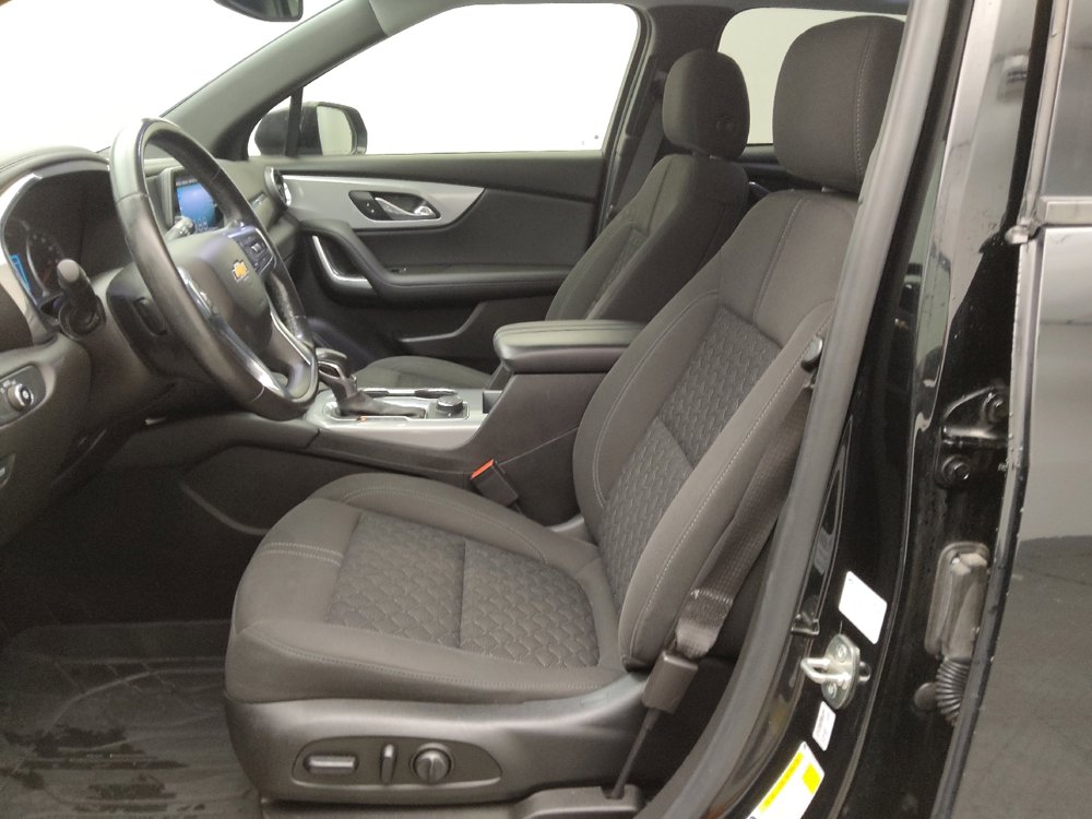 Used 2020 Chevrolet Blazer LT image 17