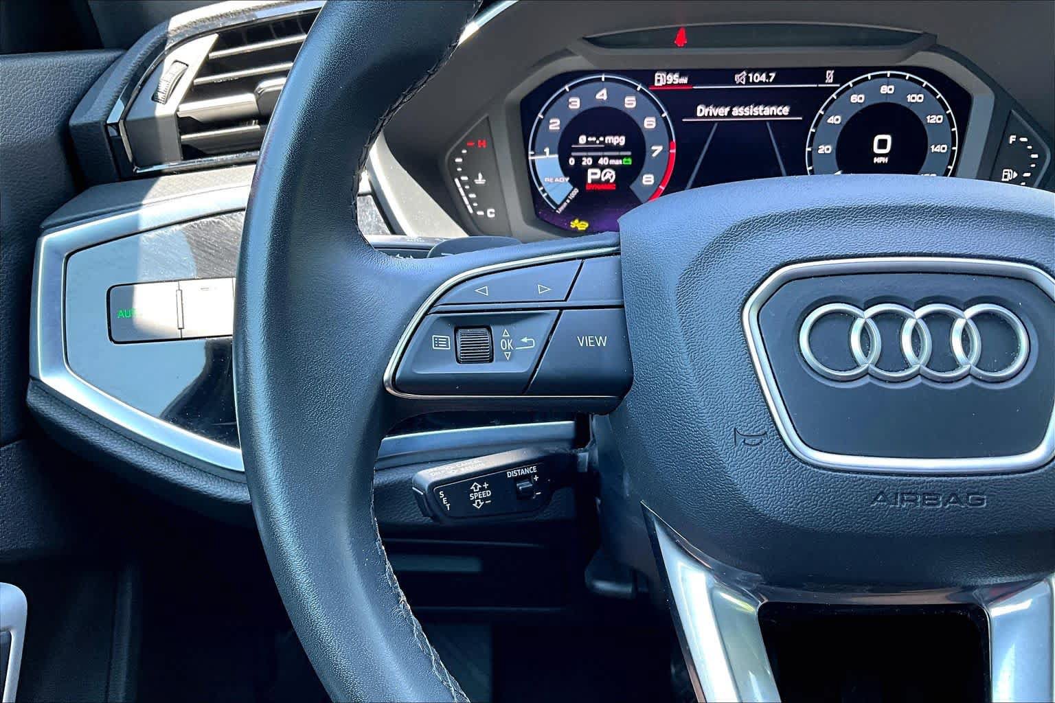Used 2025 Audi Q3 2.0T Premium AWD/4WD image 24