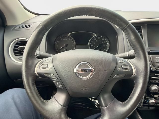 Used 2020 Nissan Pathfinder SV w/ Cargo Package FWD image 26