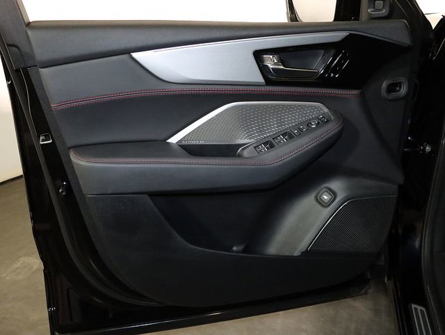 Used 2023 Acura MDX A-Spec image 25