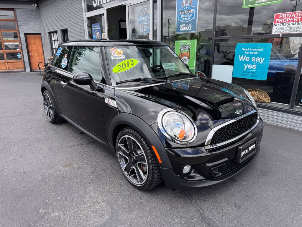 Used 2012 MINI Cooper S FWD image 3