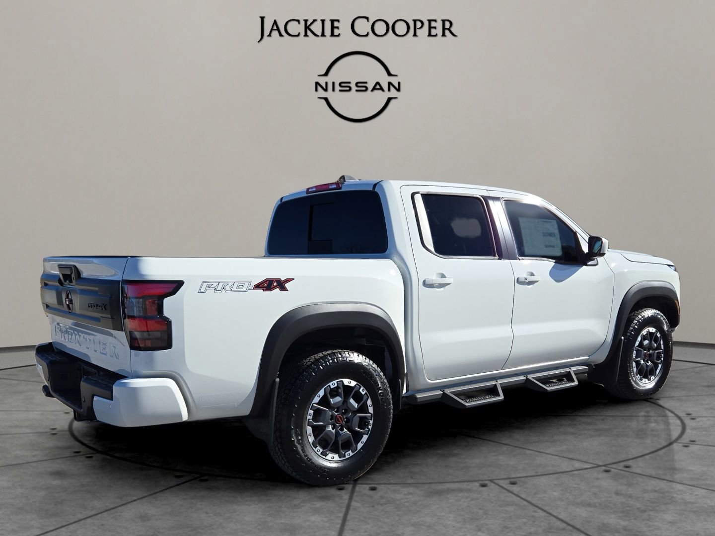 New 2026 Nissan Frontier PRO-4X w/ Tow Package image 5