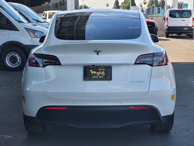 Used 2022 Tesla Model Y Long Range image 5