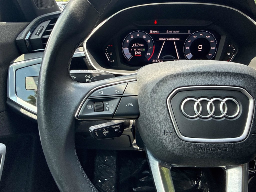 Used 2022 Audi Q3 2.0T Premium Plus w/ Premium Plus Package AWD/4WD image 16