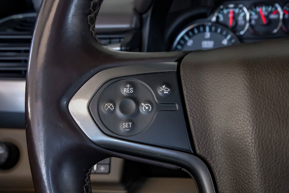 Used 2015 Chevrolet Suburban LT w/ Max Trailering Package image 16