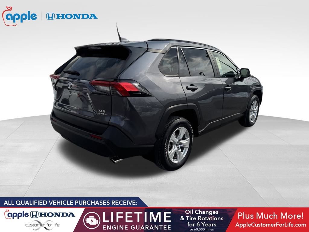 Used 2019 Toyota RAV4 XLE w/ All Weather Liner Package image 6