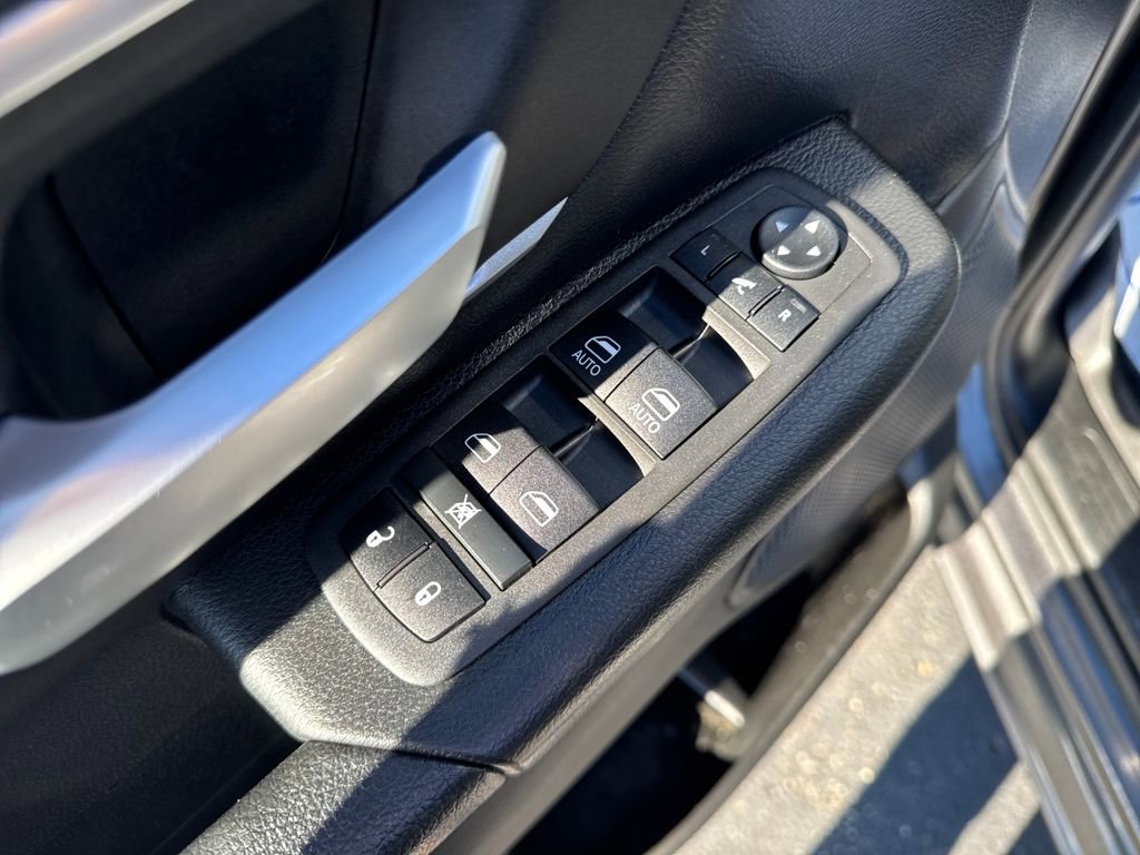 Used 2022 RAM 1500 Big Horn image 11