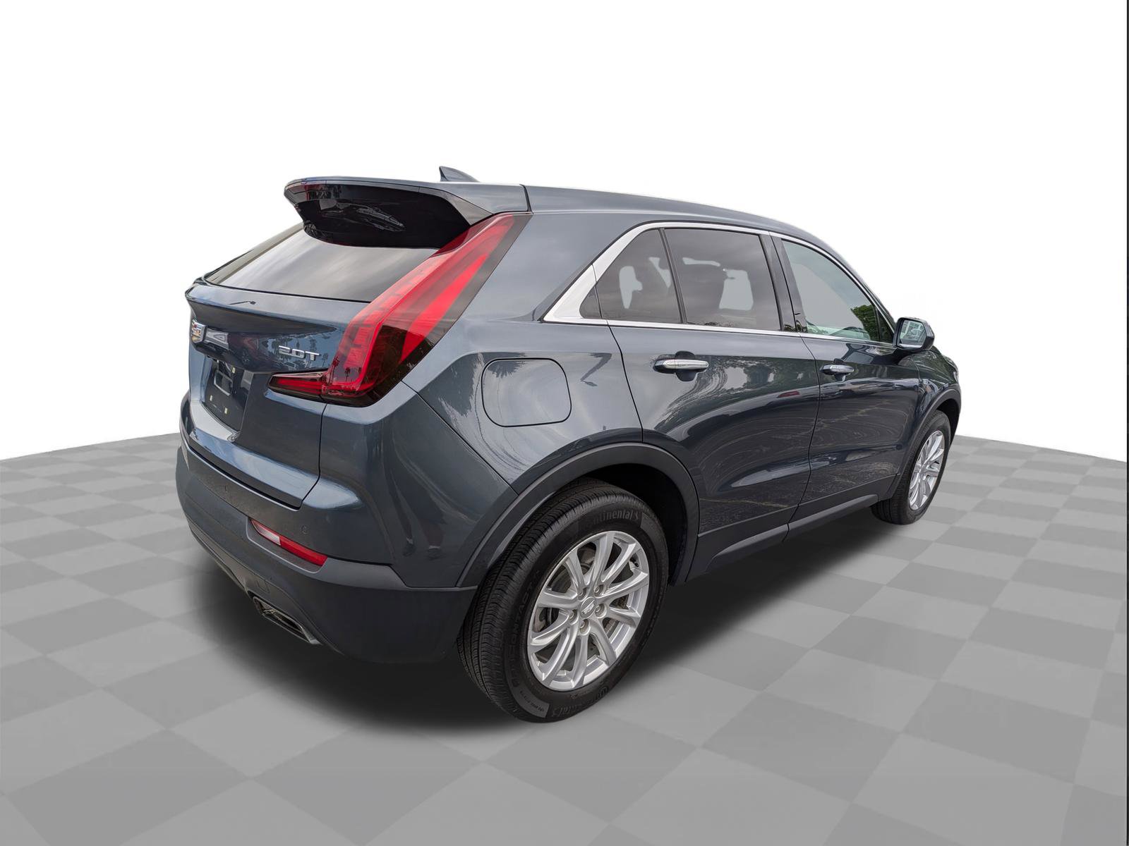 Certified 2019 Cadillac XT4 Luxury FWD image 4