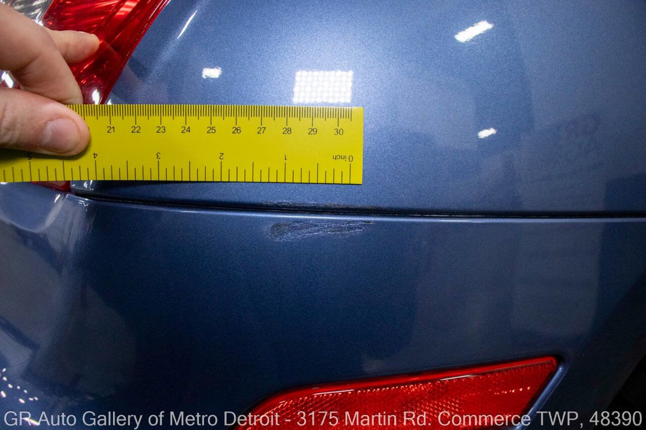 Used 2005 Chrysler Crossfire Limited image 28