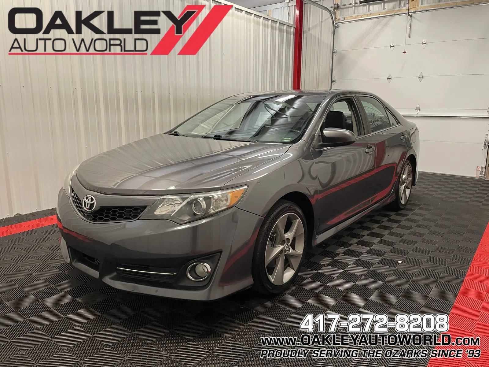 Used 2013 Toyota Camry SE w/ Leather Pkg