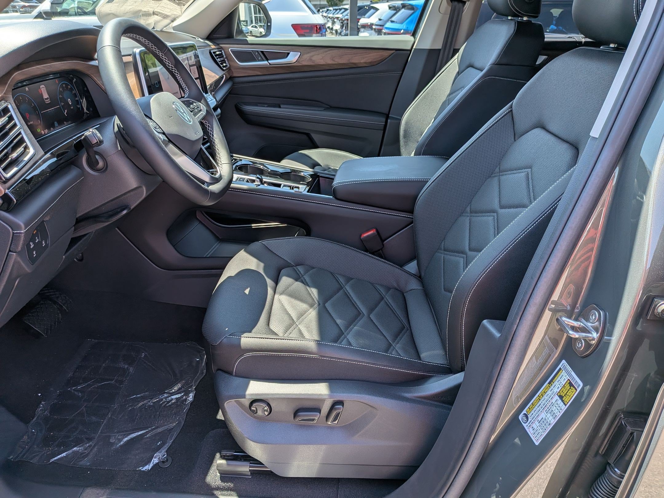 New 2026 Volkswagen Atlas SE AWD/4WD image 14